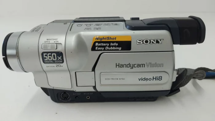 Câmera Sony CCDTRV118 Hi8